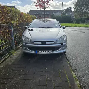Peugeot 206 CC 110 Automatik Platinum
