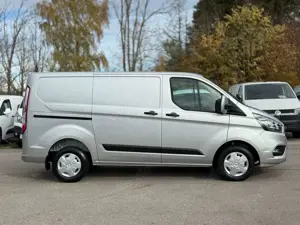 Ford Transit Custom 280 L1 KLIMA PDC TEMPOMAT 1HAND Bild 4