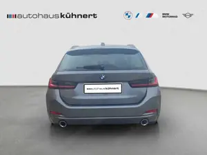 BMW 320 d Touring LED SpurAss AHK HiFi Navi ParkAss Bild 5