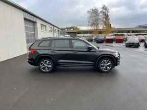 Skoda Kodiaq 2.0 TDI DSG 4x4 Sportline 232€ m. 20% Anzahlung Bild 5