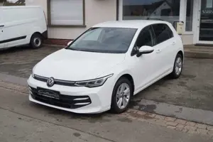 Volkswagen Golf VIII Lim.*Navi*LED*V-Cockpit*Ambiente*DAB