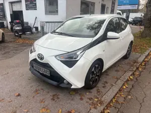 Toyota Others Aygo AYGO x-play connect EURO 6 2 HAND