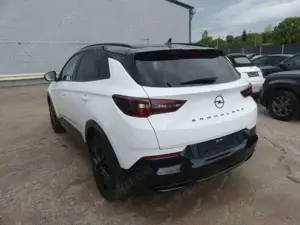 Opel Grandland X Grandland GS 1.2 AT8 130PS *SHZ*ALCANTARA*LHZ* Bild 5