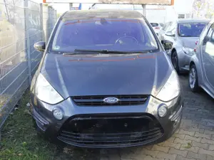 Ford S-Max Titanium Automatik