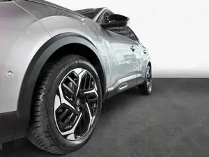 Citroen C4 PureTech 130 EAT8 SHINE PANO+LED+NAVI+PDC Bild 5