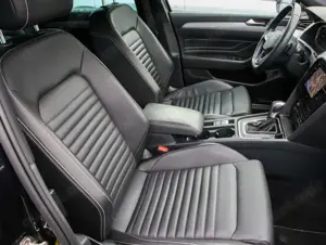 Volkswagen Passat Variant GTE 1.4 TSI eHybrid AHK Navi RüKa Bild 5