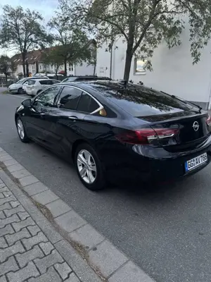Opel Insignia Grand Sport 1.6 Diesel Automatik Business Edition Bild 4