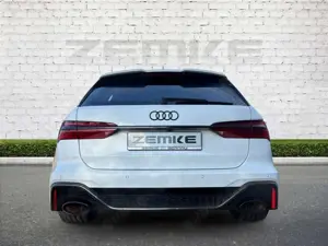Audi RS6 Avant 4.0 TFSI quattro StandHZG Navi Leder Digital Bild 4