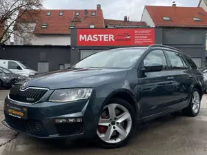 Skoda Octavia Combi RS *1.HAND*220 PS*AHK*SCHALENSITZE