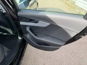 Audi A4 quattro VOLLVİRTÜEL VOLLLEDER