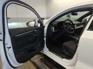 Audi A3 S line 40 TFSI e S-tronic +OPTIK+LE Bild 3