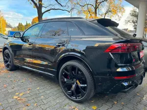 Audi RS Q8 RS Q8 PERFORMANCE/305/BO/Keramik/MATRIX Bild 4