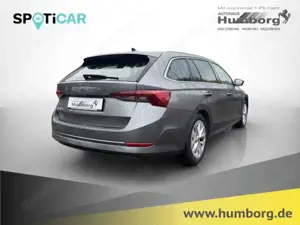 Skoda Octavia Style Combi 2.0 TDI DPF HUD Navi Digitales Cockpit Bild 5