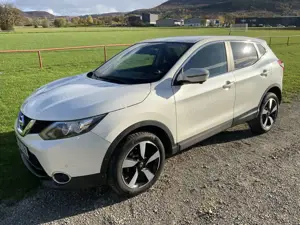 Nissan Qashqai Qashqai 1.2 DIG-T N-Connecta, neue Conti-Reifen