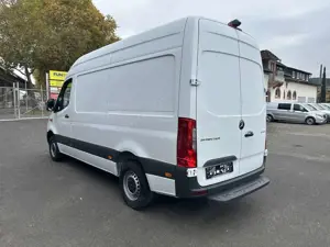 Mercedes-Benz Sprinter Bild 3