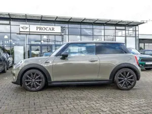 MINI One Blackyard "The next 100 years" LED+SHZ+HiFi+Lichtp Bild 3