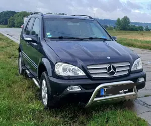 Mercedes-Benz ML 320