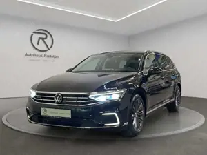 Volkswagen Passat Variant GTE 1.4 TSI DSG / Navi LED AHK Bild 2