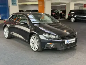 Volkswagen Scirocco 1.4 TSI 90 kW*NAVI*SITZH.*TEMPO*ALU*