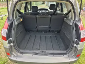 Renault Scenic 2.0 16V Aut. Exception Bild 4