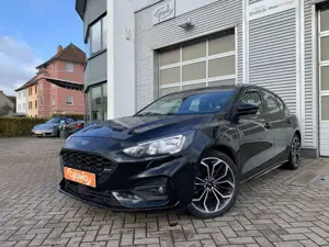 Ford Focus Lim. ST-Line AHK+Kamera+Winterpaket