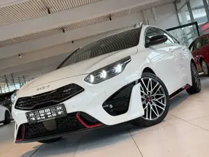 Kia ProCeed / pro_cee'd pro cee'd / 1.6 204GT DCT/AC/JBL/NAVI/DAB/TEMP./