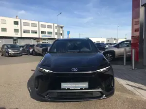 Toyota bZ4X FWD Bild 2