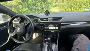 Skoda Superb Combi 2.0 TSI 4x4 DSG LK Bild 4