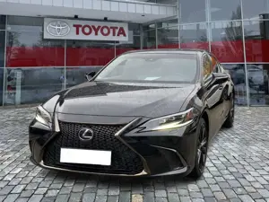 Lexus ES 300 h F Sport gepflegte Limousine* zuverlässig