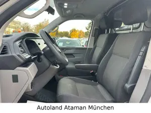 Volkswagen T6 Transporter T6.1 2.0 TDI DSG Transporter Klima/Navi/Sitzhzg Bild 4