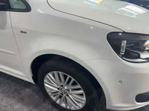 Volkswagen Touran 1,2TSI*Cup*Parkassys*Shz*Alu*GRA*Multi*WR Bild 4