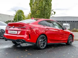 BMW 220 i Gran Coupé M Sport HUD PANO ACC NAVI LED Bild 2