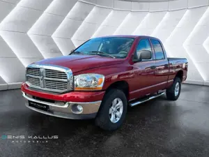 Dodge RAM 1500 V8