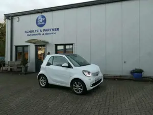 smart forTwo // 2.Hd., Scheckh., Pano, Sitzh., Allw.