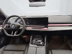 BMW 530 e xDrive Touring [M Sport, HUD, AHK, ACC] Bild 5