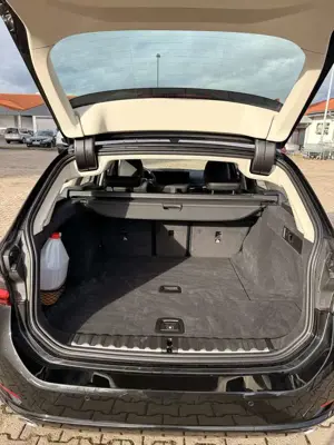 BMW 318 318d Touring Aut. Bild 5