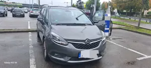 Opel Zafira Tourer 1.4 Turbo ecoFLEX Start/Stop Innovation Bild 2