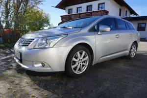 Toyota Avensis Kombi Sol AHK 2.Hand 8 fach Scheckheft