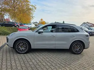 Porsche Cayenne Bild 3