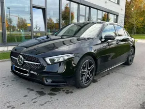 Mercedes-Benz A 220 7G-DCT AMG Line