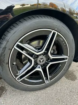 Mercedes-Benz A 220 7G-DCT AMG Line Bild 5