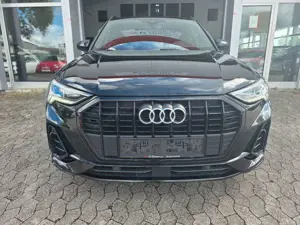 Audi Q3 35 TDI S line Bild 2