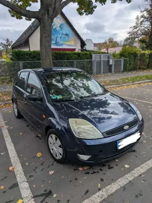 Ford Fiesta Auto sucht neues Zuhause