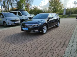 Volkswagen Passat Variant Passat Elegance 2.0 TSI+190Ps+DSG+RFK+AHZV+Navi+