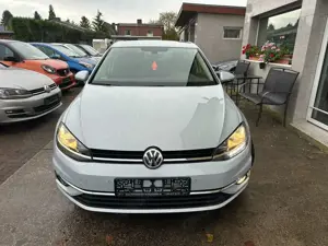 Volkswagen Golf Sound  1.0 tsi
