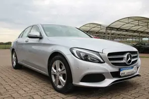Mercedes-Benz C 180 CGI Lim. Avantgarde LED/Navi/Luftfederung Bild 4