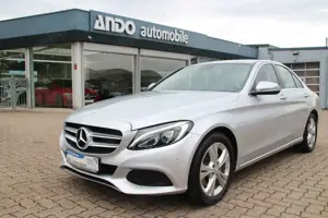 Mercedes-Benz C 180 CGI Lim. Avantgarde LED/Navi/Luftfederung