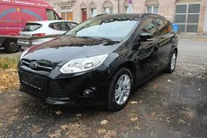 Ford Focus Turnier 1.0 Trend Tüv+Service neu