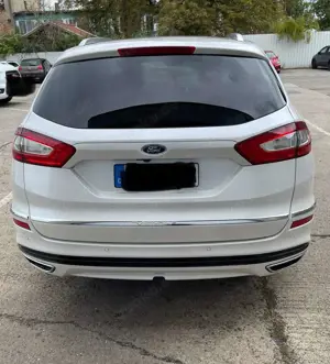 Ford Mondeo Vignale AWD Bild 2