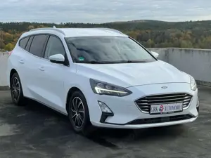 Ford Focus 1.5TDCI*Titanium*Automatik*LED*ACC*PDC Bild 2